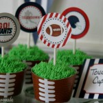 Super-Bowl-Cupcakes Super-Bowl-Cupcakes