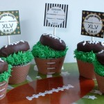 Super Bowl Cupcakes.featured