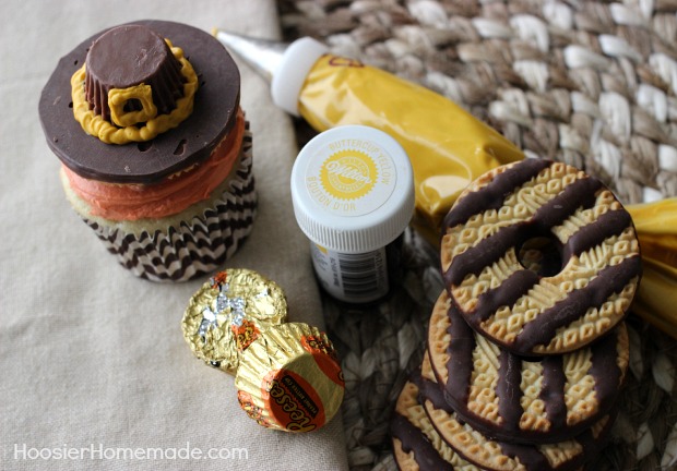 Pilgrim Hats made from cookies and candy for Thanksgiving