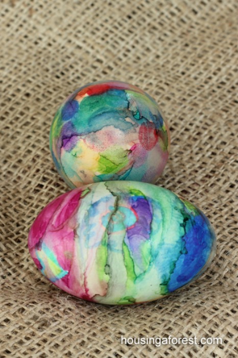 Tie-Dye-Easter-Eggs