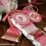 Valentine Treat Bags :: Instructions on HoosierHomemade.com