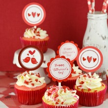 Valentines-Day-Cupcake-Toppers.PAGE