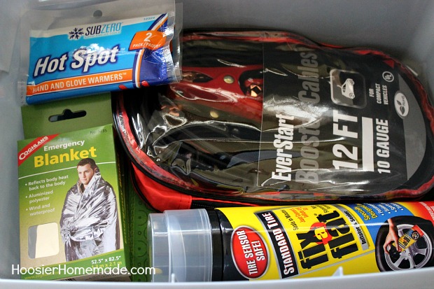 Winter Solutions - DIY Emergency Winter Car Kit - A Cowboy's Wife