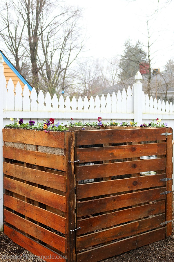 Wooden Pallet Compost Bin - Learn how to make a compost bin using wooden pallets in 6 EASY steps! Use Wooden Pallets to make the compost bin for LESS than half the cost of wood!
