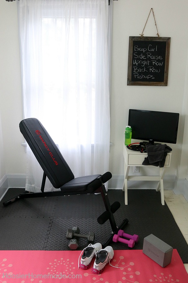 6 TIPS TO SUCCESSFULLY WORKOUT AT HOME -- Do you know you need to workout more? Do you struggle with how to workout at home? These tips from an EXPERT will help! 