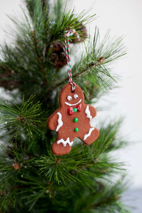 DIY Cinnamon Ornaments