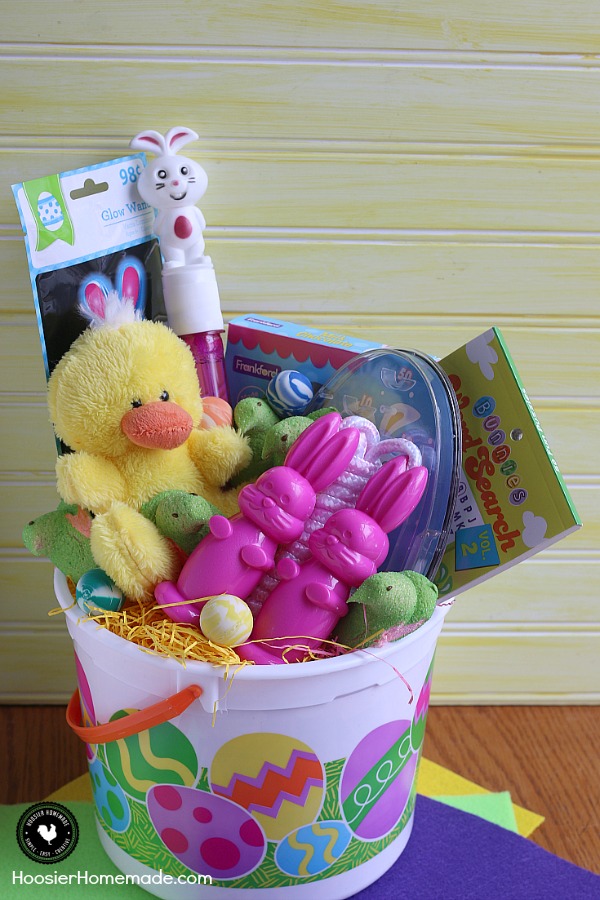 Put together these Easy Easter Baskets for Kids for under $10! Grab everything you need to fill an Easter basket and still stay on budget! 