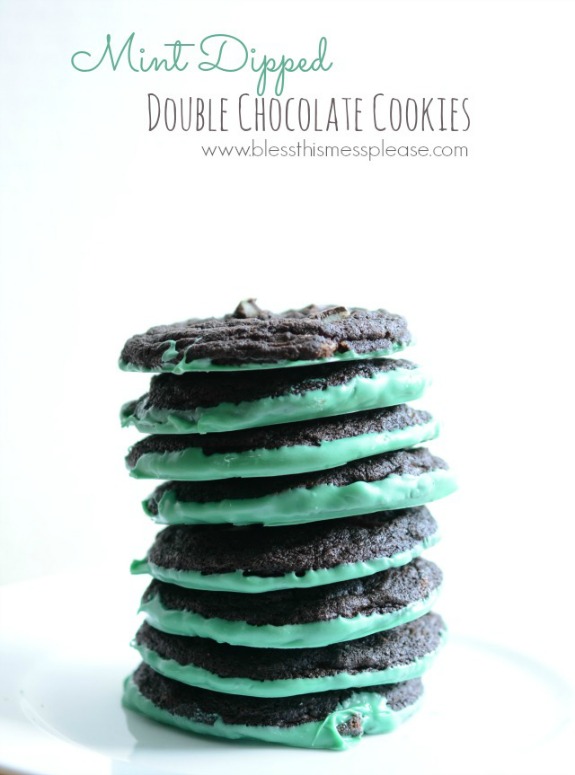 Double Chocolate Cookies with Mint | 100 Days of Homemade Holiday Inspiration on HoosierHomemade.com