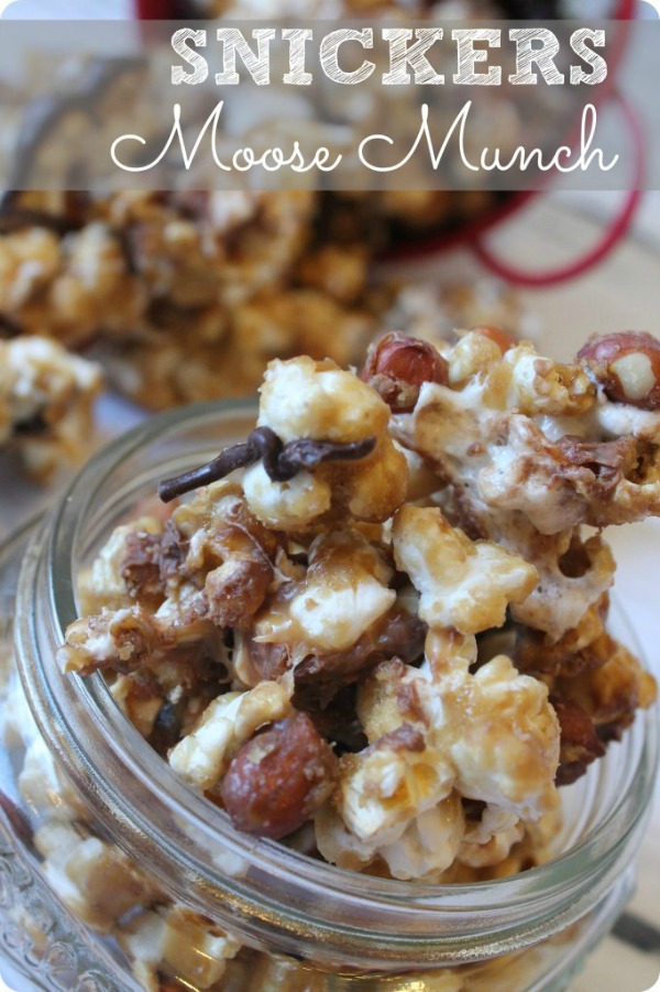 Snickers Moose Munch Popcorn