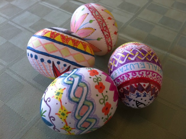 Sharpie Decorated Easter Eggs