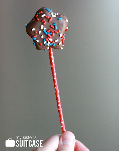 star spangled marshmallow pops