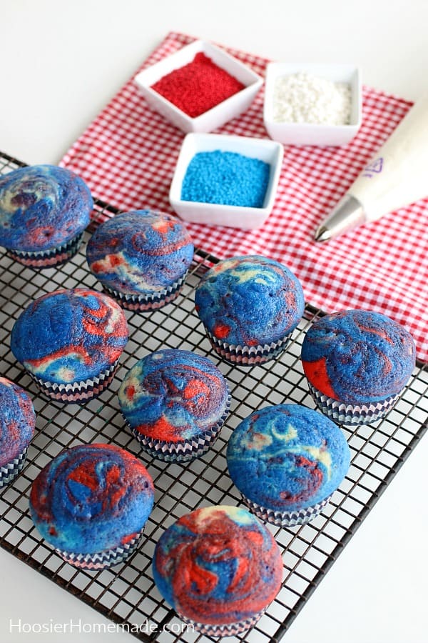 4th of July Tie Dye Cupcakes