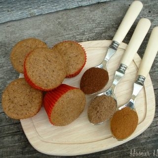 Mini Apple Spice Cupcakes 