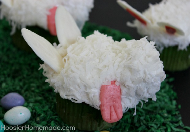 Bunny Butt Cupcakes and Easter Printables