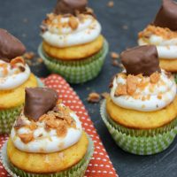Butterfinger Cupcakes