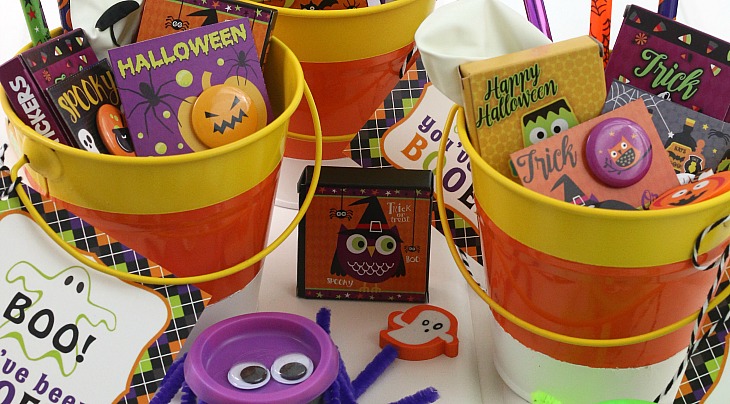How to Paint Candy Corn Treat Buckets