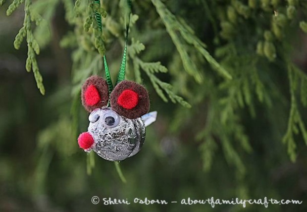 Candy Kiss Mouse Ornament: 100 Days of Homemade Holiday Inspiration