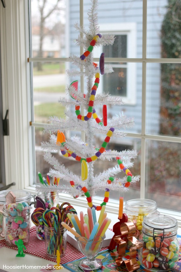 KITCHEN CHRISTMAS TREE