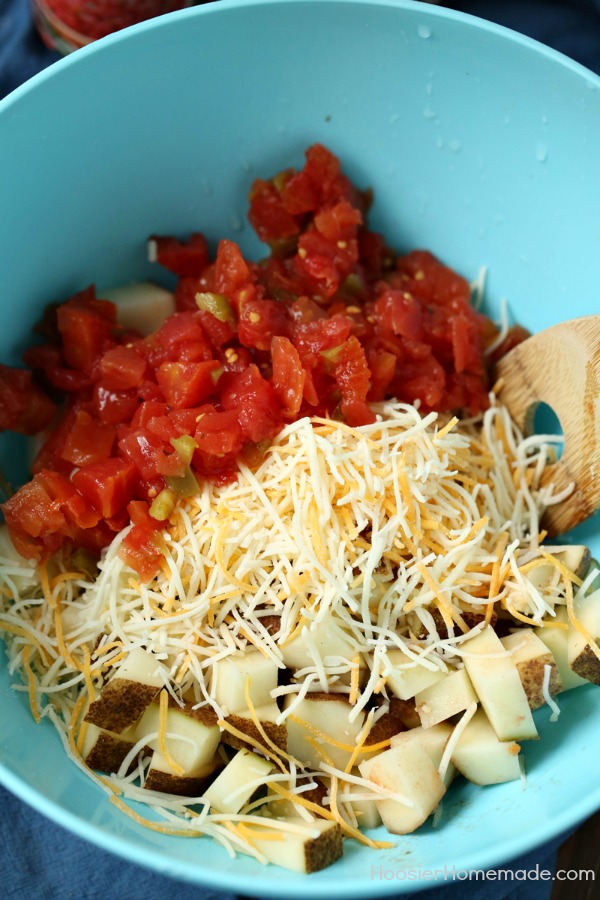 CHEESY MEXICAN POTATOES -- Perfect for game night, parties, birthday celebrations and more!