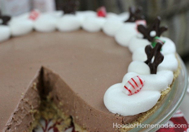 Chocolate Peppermint Pie | Recipe on HoosierHomemade.com