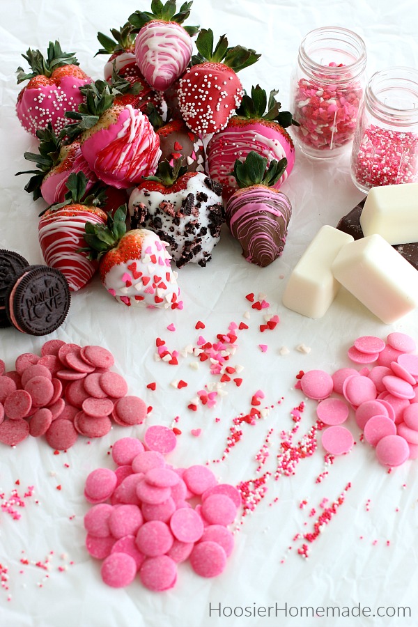 Ingredients to make Chocolate Dipped Strawberries