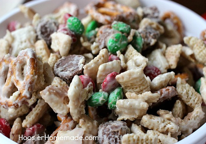 Christmas Candy Crunch - Hoosier Homemade