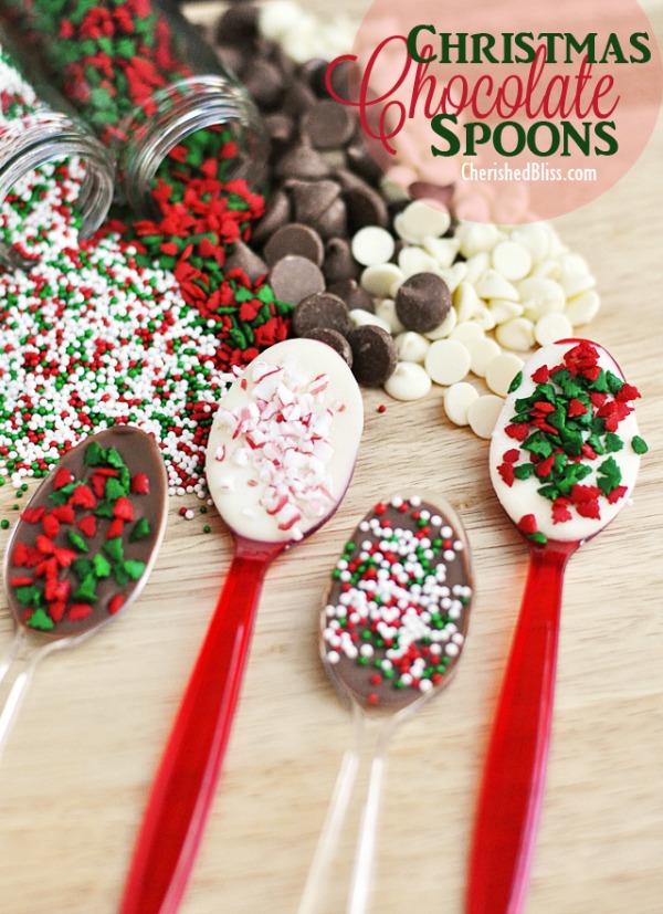 The perfect quick and easy Christmas gift, these Christmas Chocolate Spoons would be great with a mug of cocoa! Pin to your Christmas Board!