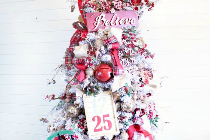 Magical Christmas Tree: Holiday Inspiration