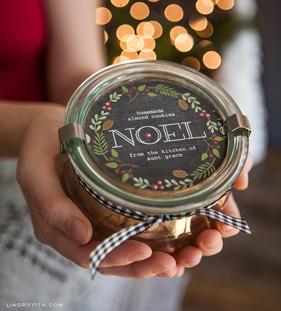 Printable Christmas Labels: Homemade Holiday Inspiration ...