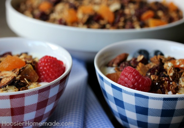 Cinnamon Vanilla Homemade Granola