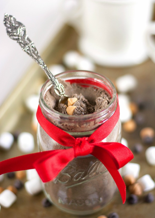 Peanut Butter Hot Cocoa Mix: Homemade Holiday Inspiration