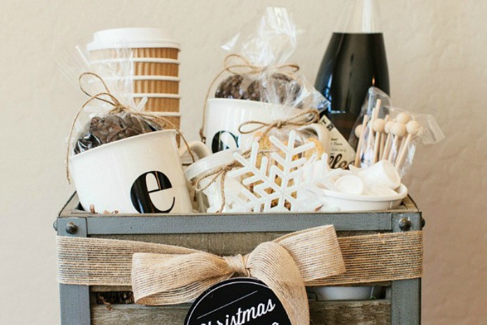 Coffee Gift Basket: Holiday Inspiration