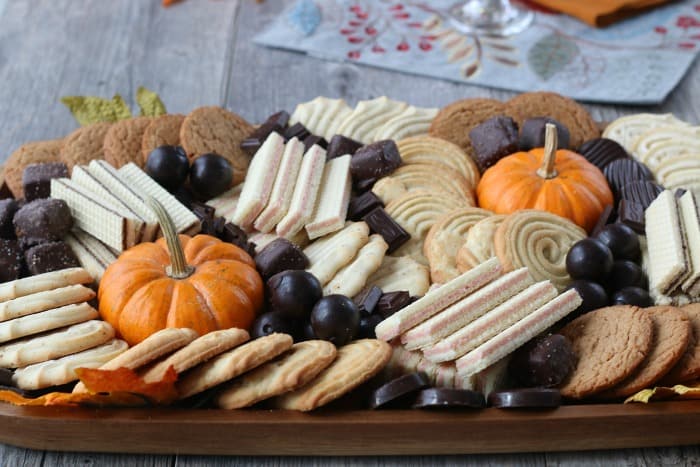 How to Create a Cookie Board