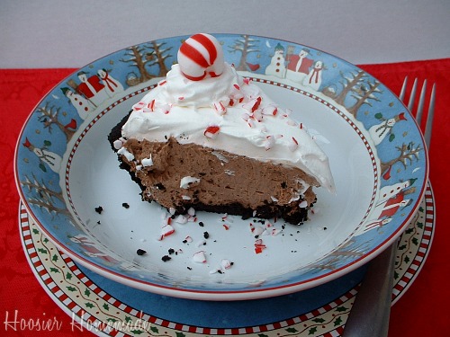 Holiday Candy Cane Pie with Cool Whip and a Giveaway