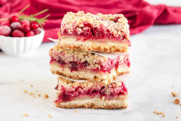 Simplified Holiday: Cranberry Bars