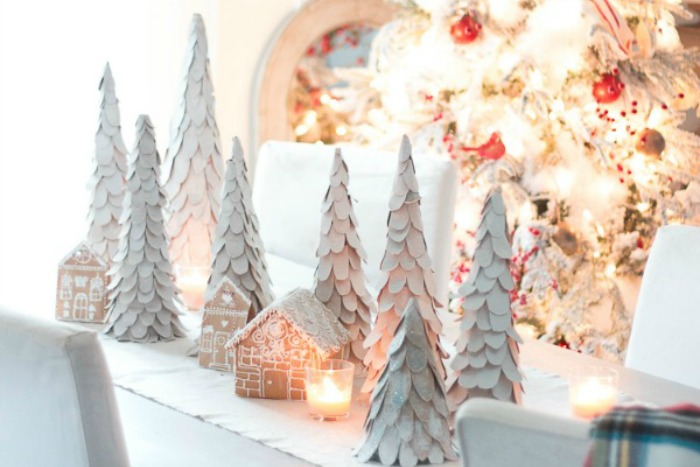 DIY Tabletop Christmas Trees: Holiday Inspiration