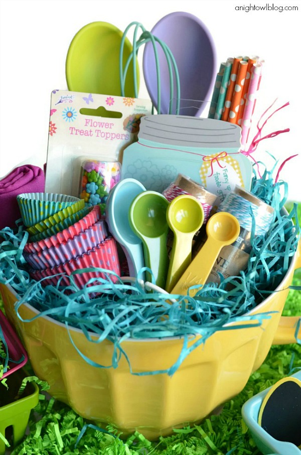 Here's The Scoop Ice Cream Gift Basket - Giggles Galore