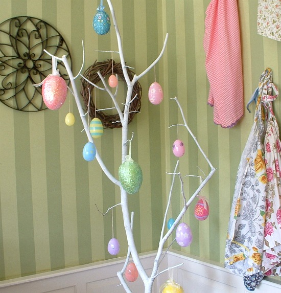 Easy and Frugal Easter Egg Tree
