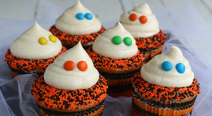 Easy Ghost Cupcakes