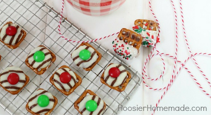 Christmas Pretzel Hugs – 100 Days of Homemade Holiday Inspiration