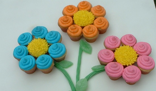 Mother’s Day Flower Cupcakes: Cupcake Tuesday