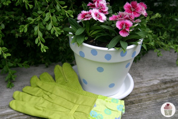 Mother’s Day Gift: Flower Pot Craft