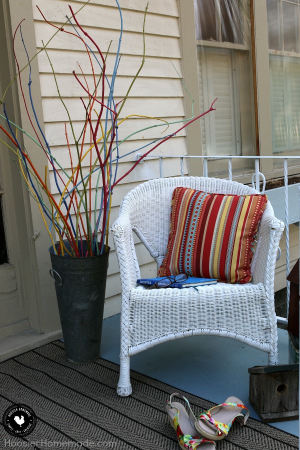 Decorating doesn't have to break the bank! Learn how to decorate your Front Porch on a Budget with items you have around your home! Including front porch furniture. You might just be surprised at what you can use for FREE! Be sure to save these ideas for later and pin to your Decorating Board!