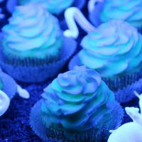 Glow in the Dark Cupcakes