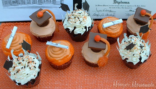 Precut Edible Graduation Gnome Designs to decorate your cupcakes cookies or cake with.