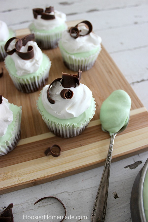 Grasshopper Pie Cupcakes