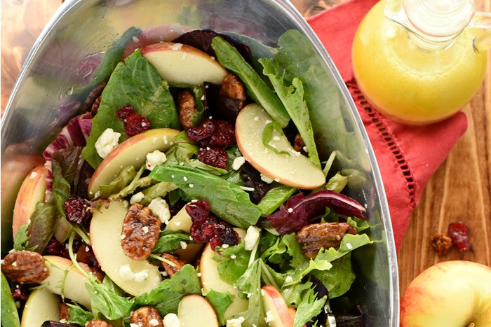 Apple Cranberry Salad: Holiday Inspiration
