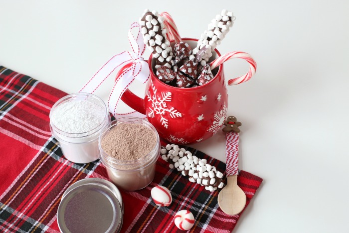 Hot Chocolate Gift Ideas: Holiday Inspiration