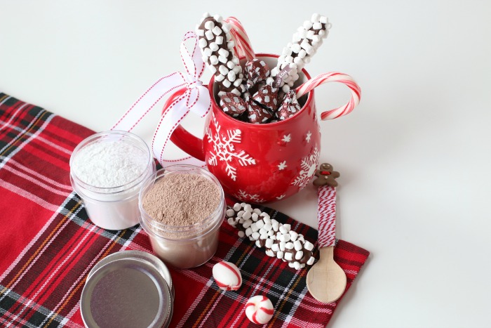 Make your own Holiday Hot Chocolate Stirrers — A Charming Project