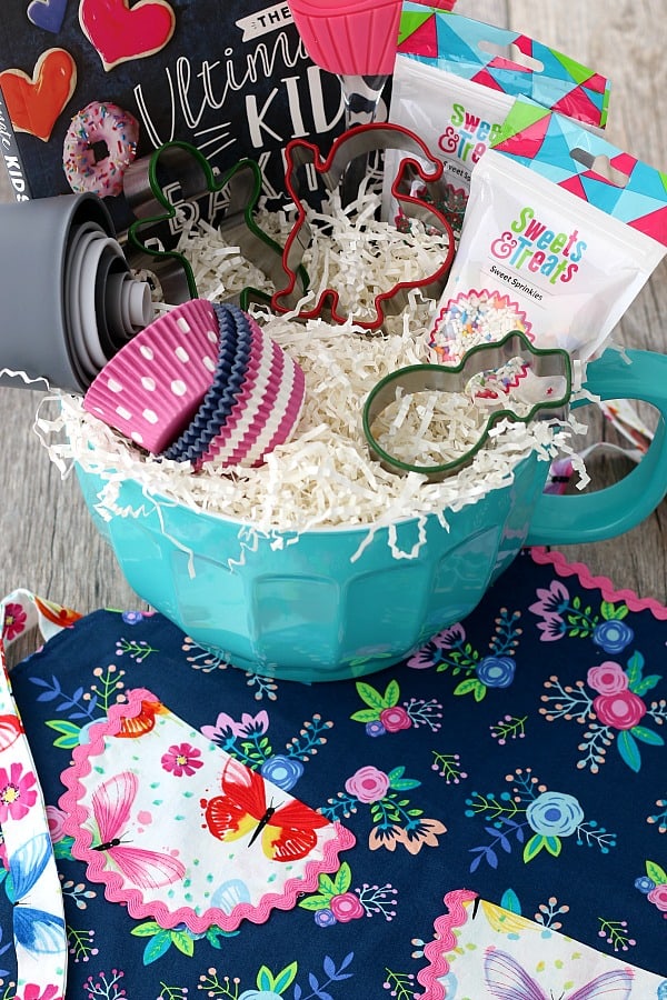 DIY Baking Gift Basket - Food Lovin Family